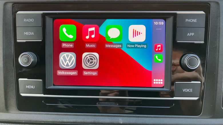 Volkswagen Crafter Cr35 Mwb Diesel 2.0 TDI 177PS Commerce Plus High Roof Van